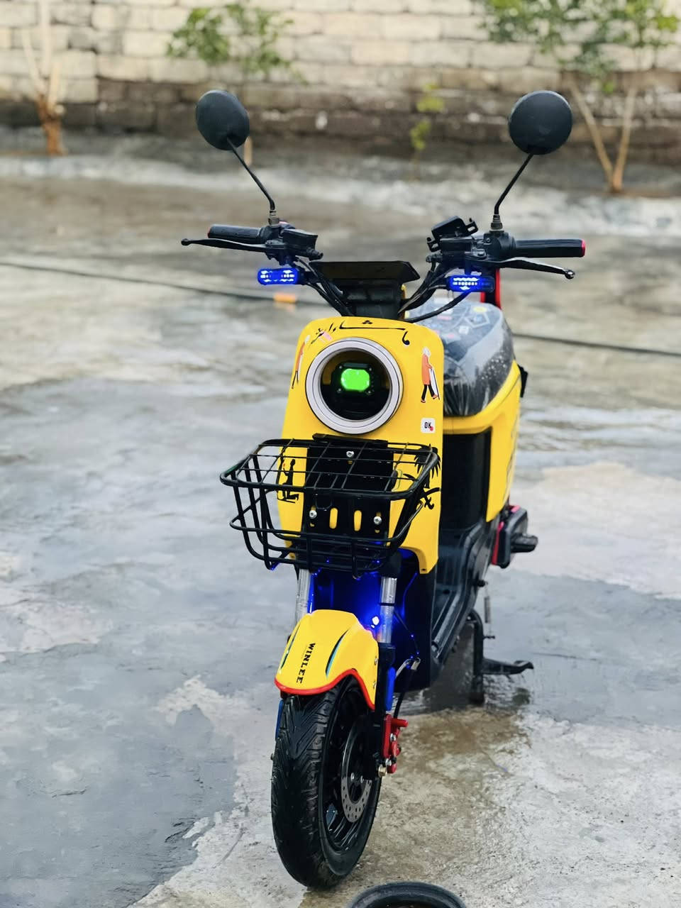 السلام عليكم ماطور شحن كلشي شغال السعر ٥٠٠ وبي مجال التواصل على الرقم ***********
