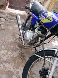 دراجه للبيع موديل 23 كامله اوراق سعر 450 مكاني بغداد اتصل 07882910821