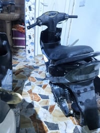 ماكس عدلة • ٤٩ • سلف هندر
