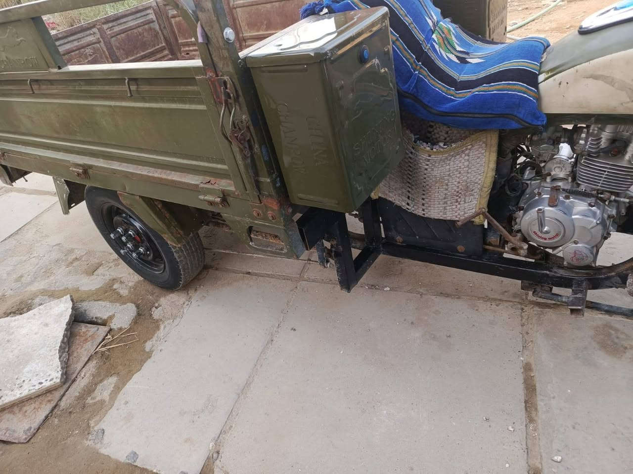 سلام عليكم ستوتة للبيع موديل 2019
مرقمة الدراجة الستوتة نضيفة كهربائيات شغالة كاملة كلشي ماناقصة السعر 1800وبيه مجال قليل تواصل ع رقم ***********
