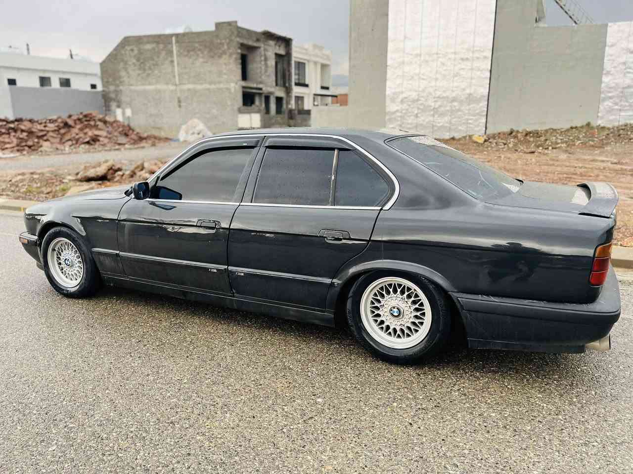 سڵاو ریز ئەم BMW بۆفرۆشتن سەیارەکە زۆر  پاکە مۆدیل ١٠٩٢ مەکینە٢٩ چوار تایەو ویلی نۆکی لە ژیرە ئارم هەولرە بەشەرتی گیرو مەکینە سحریشی٢٨گەڵاو مەحمەلە شوین کۆیە


**إذا كنت صاحب هذا الإعلان وتريد حذفه لأي سبب، رجاءا أرسل رسالة إلى الدعم الفني**