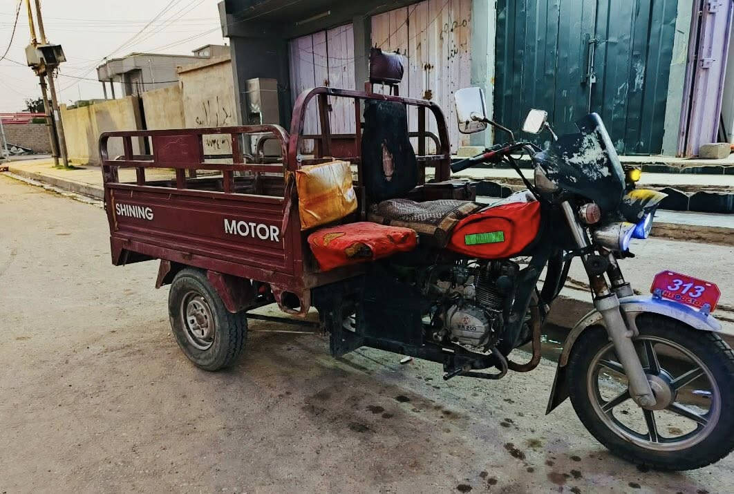 السلام عليكم ورحمة الله وبركاته ستوته للبيع موديل 17 محرك فول شاصي ماملحوم بلادي وكذالك الرگبه تجي تشغل وتطلع السلف البارحه عطل بس يعوزو صجم القمريه موجوده بس تلحم منفيس موجود مكاني كياره داخل السعر 950 وبيها مجال حك المكاتبه فقط اذا اتريد وذا مو شراي لا تراسل او تخابر خاص مفتوح ورقمي مفتوح وهاذه رقمي ***********
