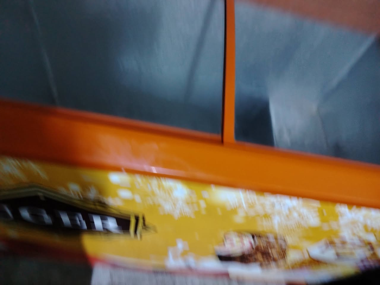 عارضة صطحية للبيع مستعملة اخو الجديد مستعجل على البيع للتواصل على الرقم *********** بغداد مدينة الصدر قطاع واحد
