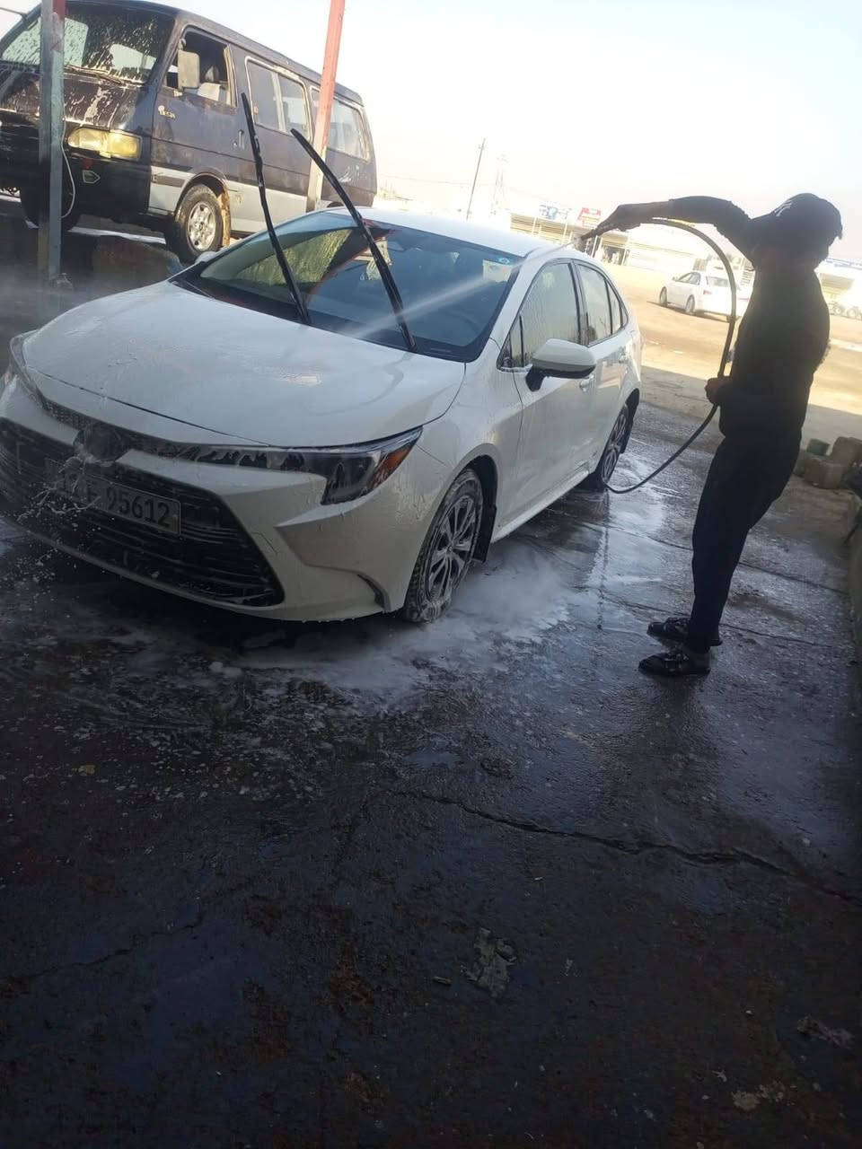 للبيع كورله هايبرد 2024 رقم بغداد انكليزي بسمي ماشيه شي جدا بسيط فور ويل السياره خطين بنزين وكهرباء ياباني. اصلي وبيها هواي مواصفات حلوه وراد امريكي ضررها بنيد ومبدل بعمان لغود شواصي مكفوله السعر 173 مكاني بغداد التاجي ومتواجد. ابغداد دائما ه ***********//***********
