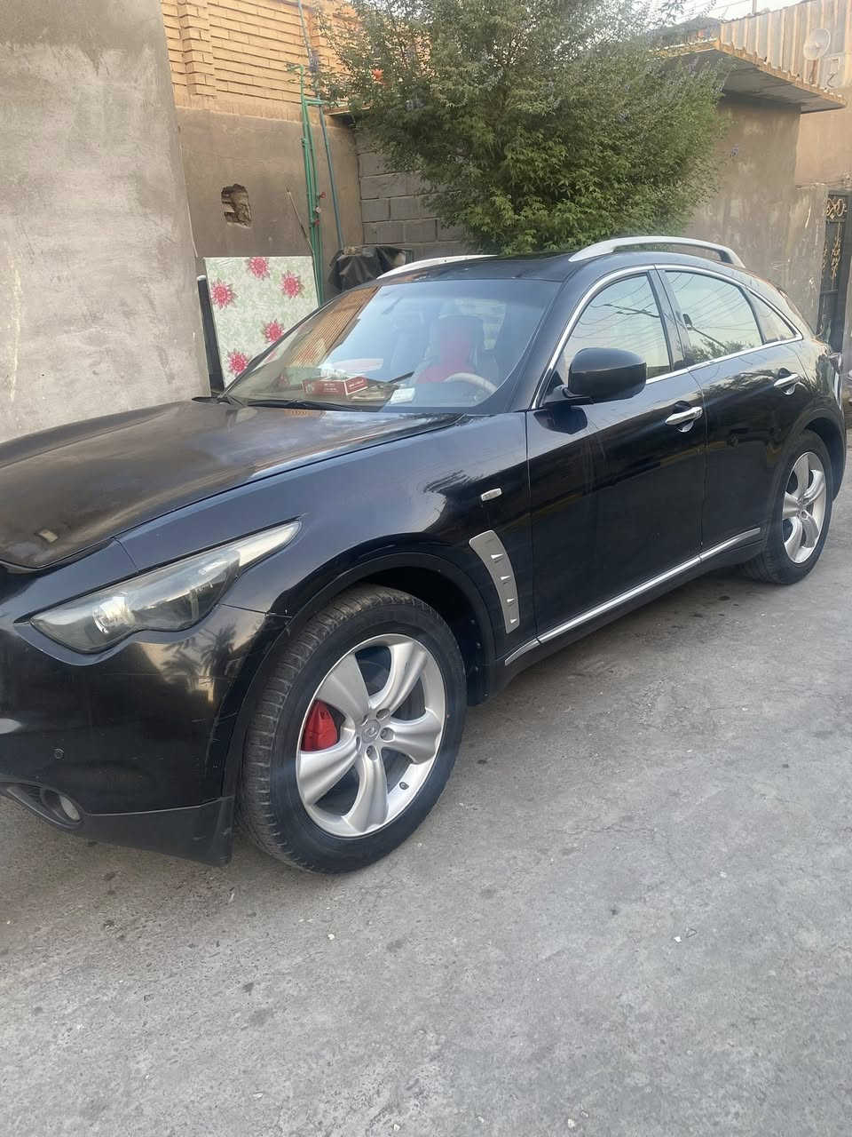 السلام عليكم  هاتق /***********
سياره نيسان انفنتي 2010
FX35 خليجي رقم اربيل 
سياره مكفوله من دعاميه للدعاميه 
السياره فول موصفات 

 الكير والمحرك خير من الله 
صدر جديد امامي خلفي
شاشه 
DVDبي ريمون تحكم 
حساس امامي وخلفي
جنطه شفط
فتحه بتنته
اربعه كامرات 
لمري شفط
لايت زنون عالي وناصي 
ويل رياضي 
تبريد خير من الله كشنات جلد تبريد كشنات بيهن خزن  هم
مكاني بصره سعر 110$ بي مجال للشراي
