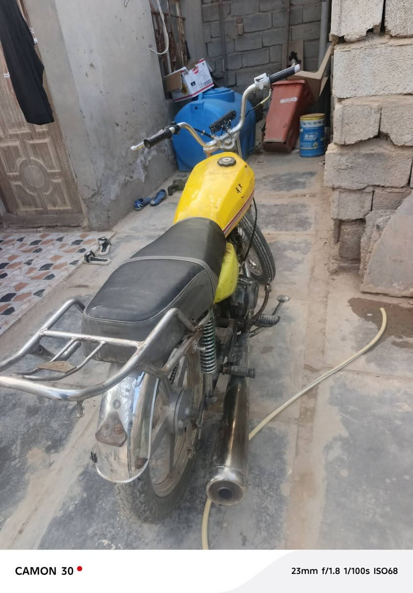 سلام عليكم دراجه للبيع مديل 2017دراجه حلوه ونضيفه *********** كلك كلك
