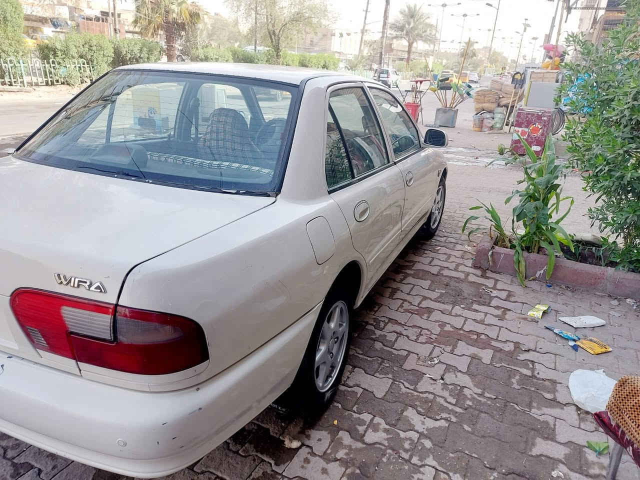 السلام عليكم
اخوان سياره بروتون حره لون ابيضّ صبغ فقط هلال الجامرلق الخلفي 
شويه بارد فقط  اوتماتيك موديل 2004رقم بغداد. باسمي. مشروع وطني السياره. كير.   ومكينه خير من الله  تبريد ثلج ع الفحص 
السعر 50
مكاني بغداد مدينة الصدر 
تعال وشوف بعينك

***********حيدر
