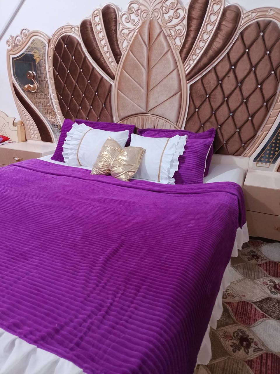 فيونكه للخياطة 
متوفره اخير قطعتين 
سعر الفرشه ٢٥ بدل ٣٠ عليه عرض
تواصل واتساب👇👇👇
‏‪0788 956 8668‬‏
