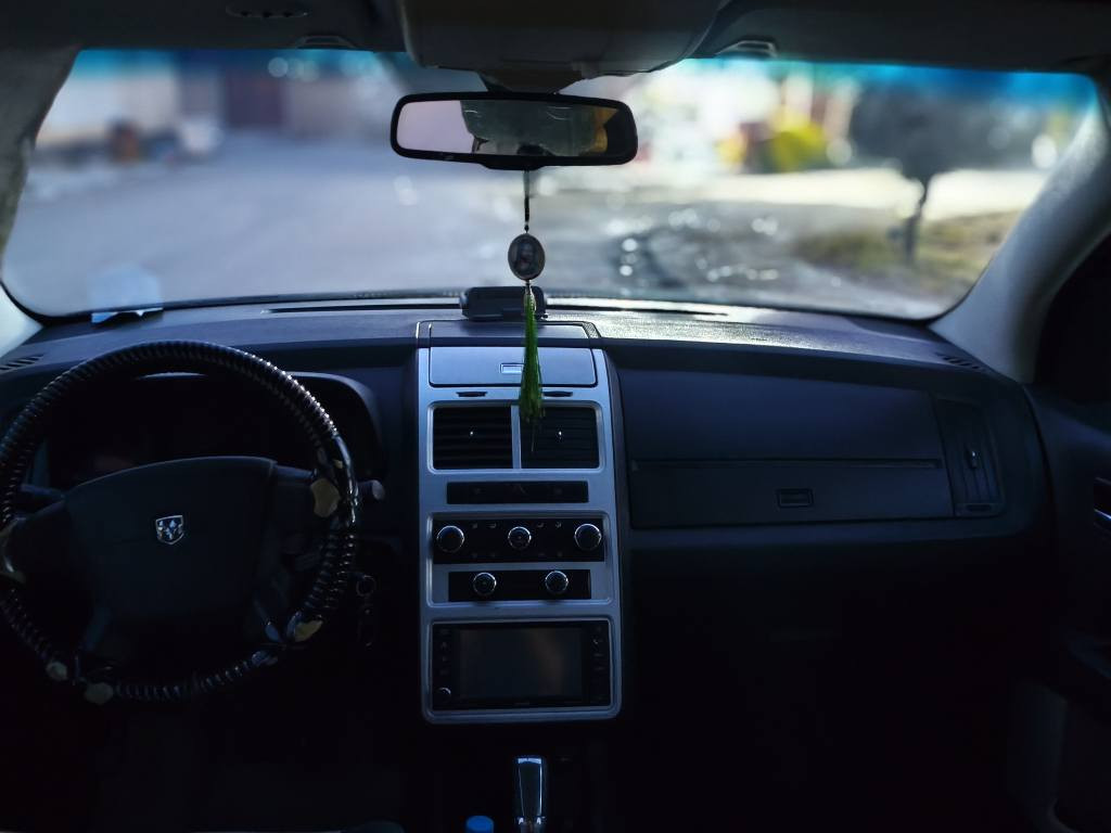 دوج جورني7 راكب 2009 محدث دعامية 2012
مكينة3500
تخم تاير جديد
حداديه نظيفة 
قطعة تبديل جاملغ امامي فقط
بنيد جارد كما موضح
رقم شمالي (سليمانية)
السعر 95 بيها مجال
موقع السيارة النجف الاشرف 
للاستفسار *********** النجف, العراق
