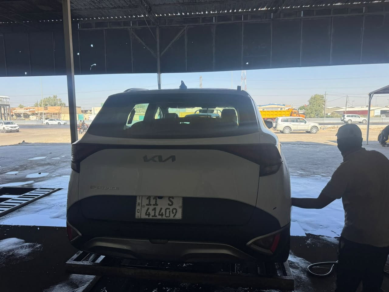 سلام عليكم حبايب سبورتج خليجي ماشيه 70 سياره نص فول مكفوله سياره تحويل ثاني يوم مكانها بغداد السونر ويها مرفوق بلصور ***********
