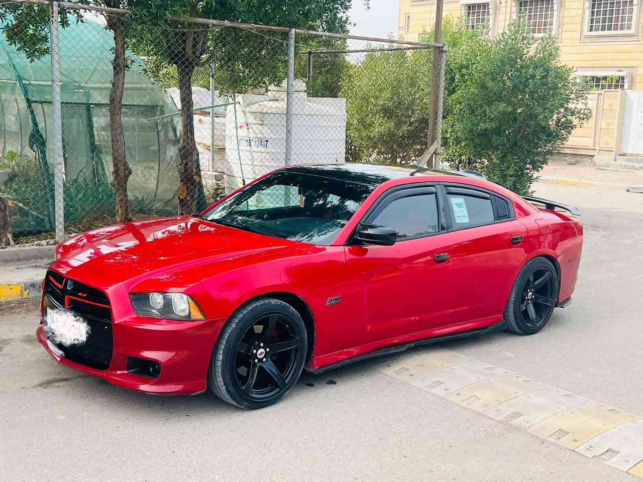 سلام عليكم ورحمة الله وبركاته لبيع فقط جارجر مديل 2012رقم بصره الدولي سنويه ل 30
موصفات السياره ارتي مكينه 5700
موصفات السياره شاشه كبيره 
كامره دواره 
كشنات حضن جلد احمر
شفتات استيرن 
استيرن مال مئويه 
السياره بيه اهواي موصفات 
مكينه كير حداده تخم تايره جاهز مابيه نقص برغي 
حادثه جاملق اوباب شواصي كفاله 
السعر 135اوبيه مجال مكان السياره بصره قضاء المدينه ***********
