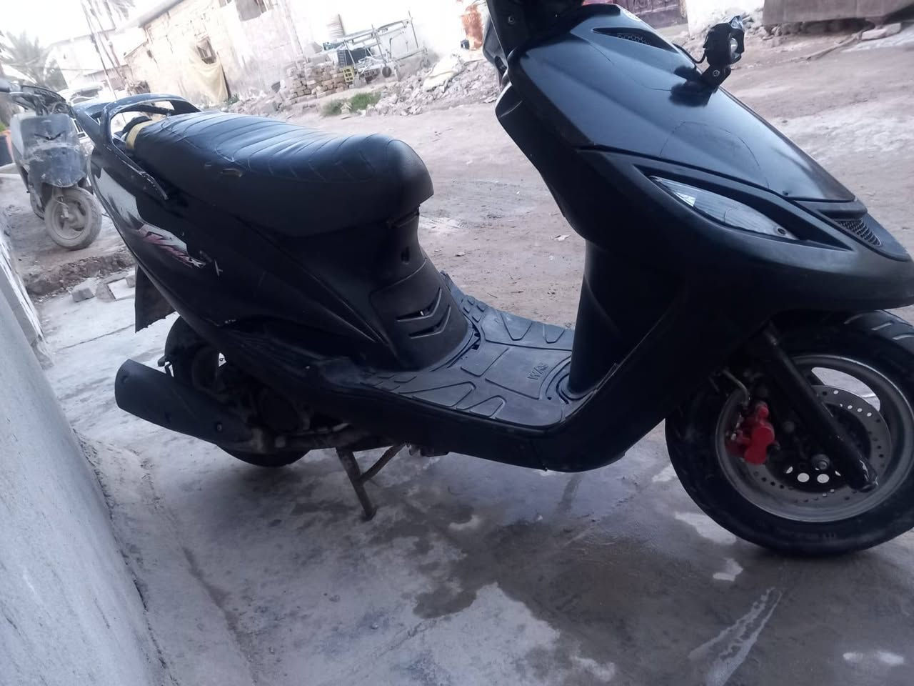 ماكس 140 رمبة
نازله من الرمبة قبل شهر و السعر 800 ألف للتواصل *********** أو خاص
