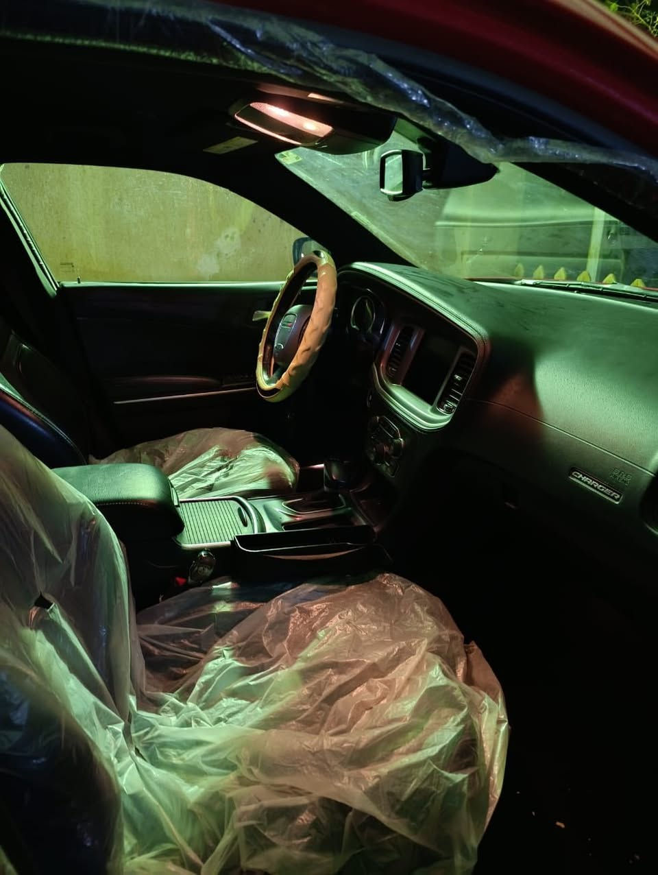 جارجر  Sxt2022
احمر طماطي
رقم بغداد 
كشنات دشبول جلد تدفأ تبريد
خزن ميموري
نقطه عمياء 
رادار 
سياره جديده بمعنى الكلمه
ماشيه 77
ضرره شخط بابين و مبدلات اثر  شخط و ليسه ضربه  بدون ارباكات بدون اي شي 
السعر 260 و بيه مجال 
للاستفسار اكثر ***********
