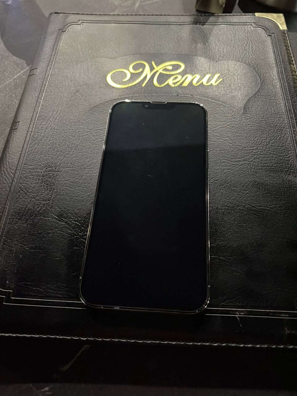 13برو ماكس بطارية 97شحنة يخبل وترو كلشي ممبدل بي بس ضربه بالضهر ومماثره شي ع جهاز رايده ب550قفل ، *********** واتساب
