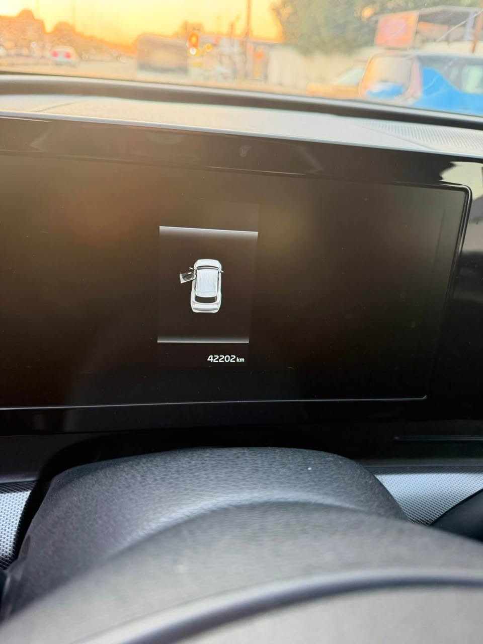 السلام عليكم سبورتج فول الفول  كشنات تدفئه تبريد جنطه كهرباء موديل 2023 ماشيه 42 خليجي مكفوله من الصبغ ولضربه مكاني بغداد السعر 230 وبيها مجال للاستفسار *********** بغداد, العراق
