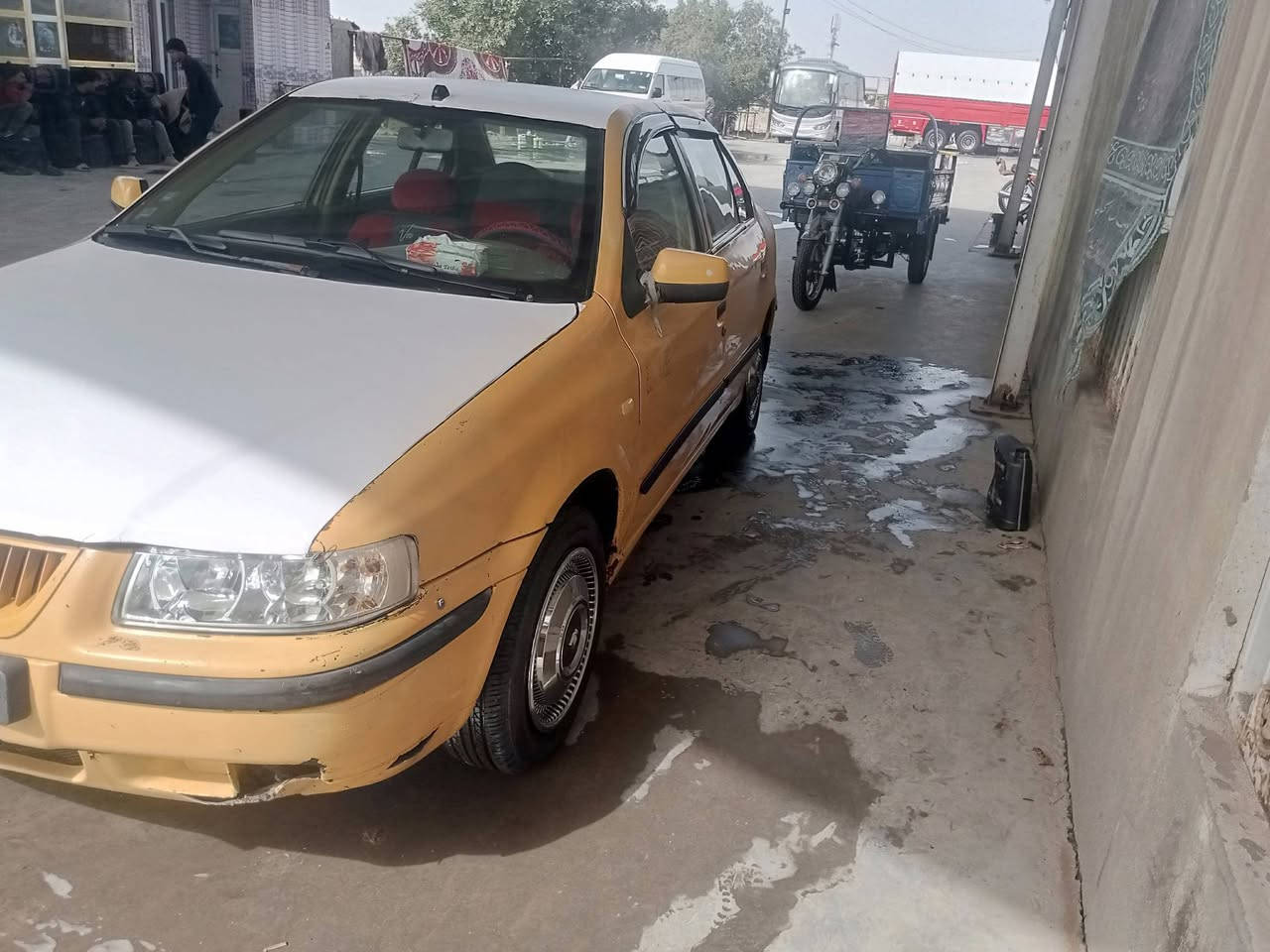 سمند موديل 2010 رقم واسط المالك  ديوانية سنوية لل27 جاهزه مكينه وگير وحدادية وكهربائيات هيئه مطلوبه سنتين فقط على المشتري السعر ب23 العنوان الديوانية رقم الموبايل ‏‪***********‬‏
