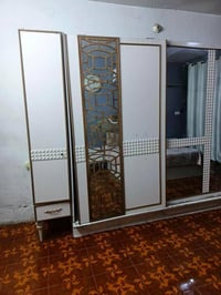 غرفة • مستعجل • بغداد العبيدي