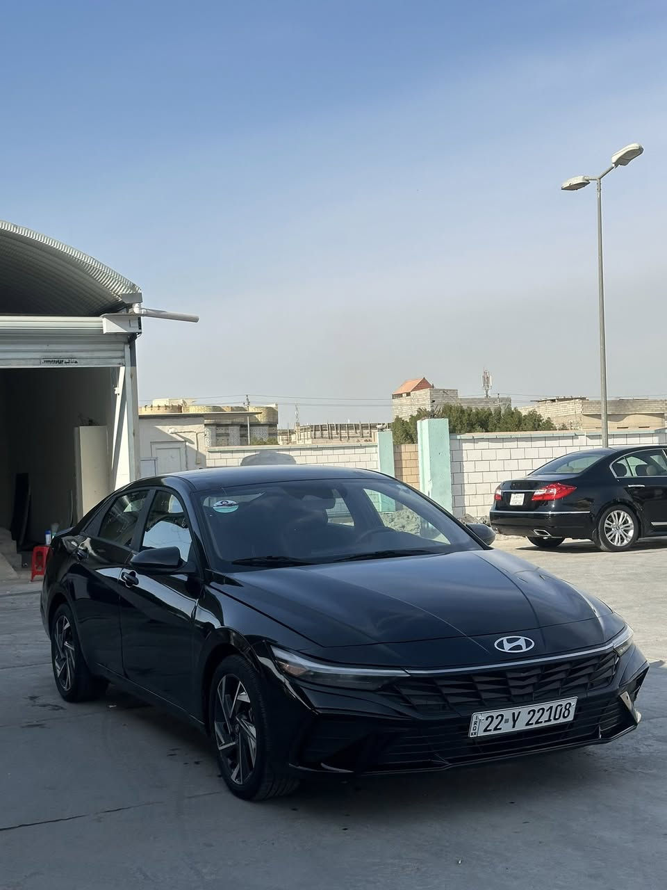 هونداي النترا  
مديل 2025وارد امريكي رقم أربيل وكاله او تحويل .
ضرر السياره جاملغ تبديل + بنيد صبغ  .شاصي مكفول 
سياره فول مواصفات للأخير عدا الفتحه شاشه اللكتروني تشغيل عن بعد رادارات امامي خلفي حساسات نقط عميه تدفئه كشنات  شحن وايرلس السياره جاهزه من كلشي  ما بيها نقص مكينه كير كله بالشرط  محرك 2000 دوش .
ماشيه 22الف  .
   لون اسود   نضيفة السياره وجاهزه .
سعر السياره162$ وبيها مجال 
     عنوان البصرة الجنينة 
رقم تلفون ***********
