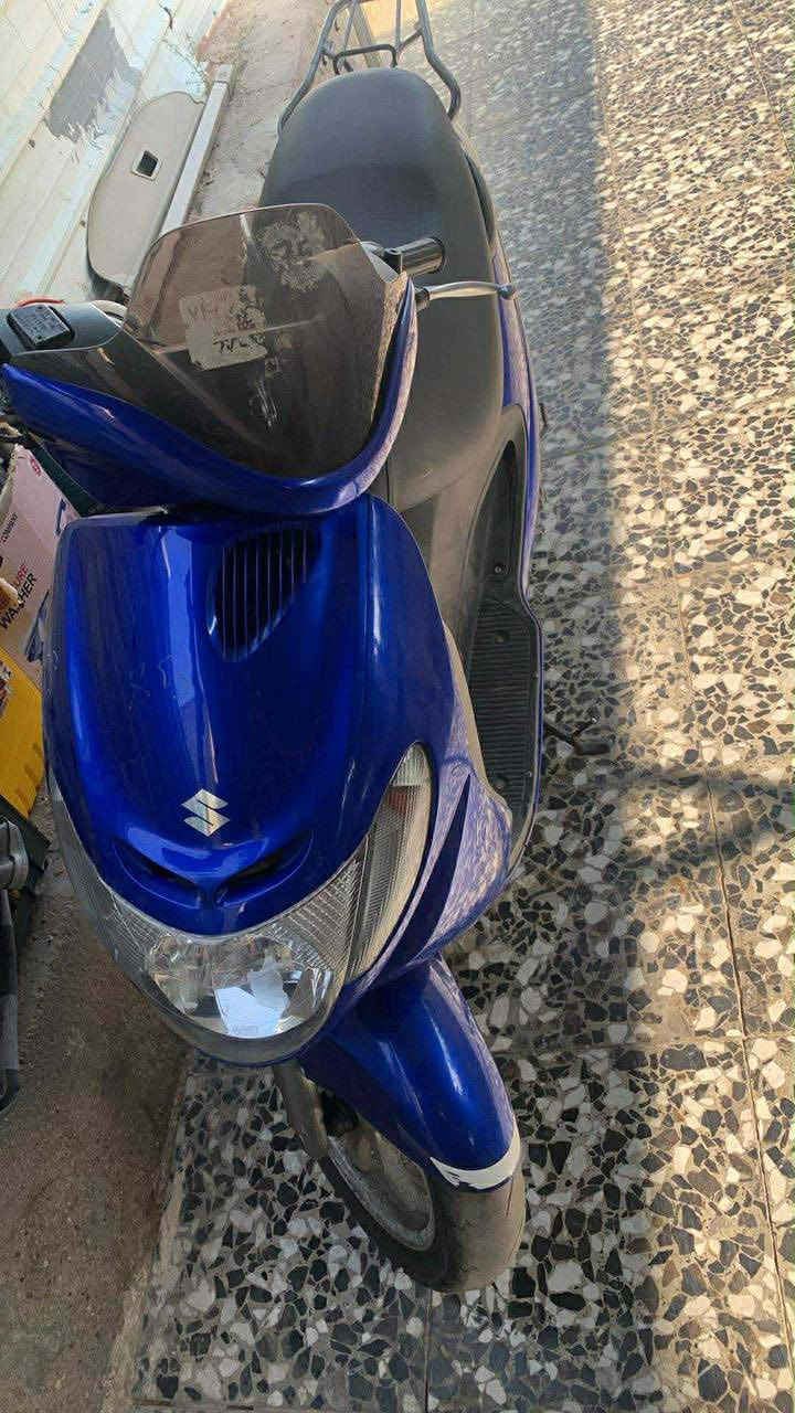 سلام عليكم ساسوكي ادرس ١٠٠ ٢٠٢٣ لايت زنون تايرات جديده محرك جديد دبلات جدد كفر نضيف دراجه بلباكيت دراجه كفاله شراي يتصل ويدلل مامتواجد فيس ***********
