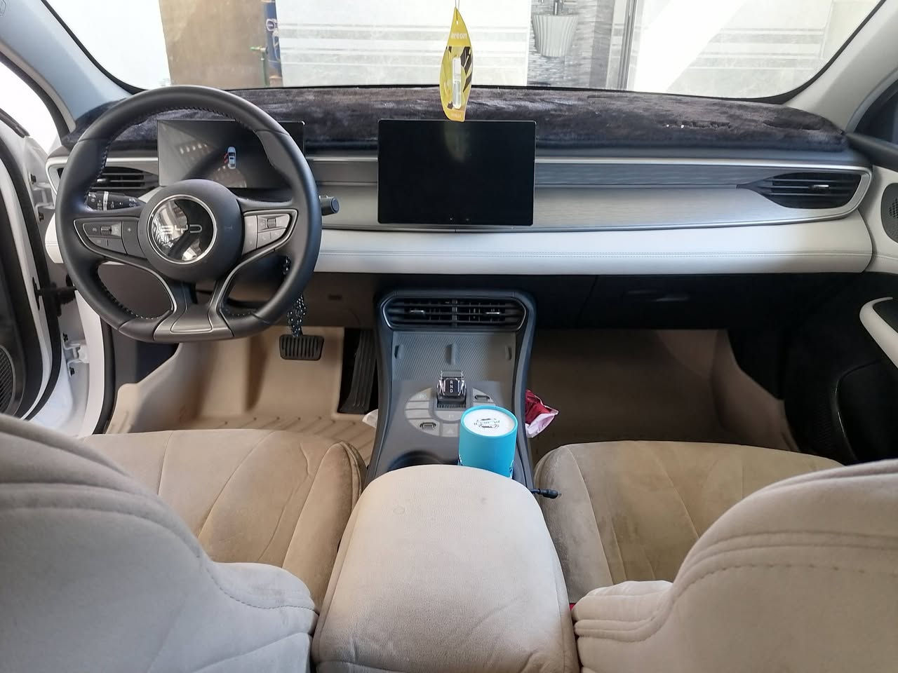 للبيع BYD Seal 05 2025
بيها إضافات تخبل وجاهزة أخت الزيرو
فئة 55km كفالة عامة رقم بغداد مميز 
مداور ثاني يوم
الاضافات/
١- ارضيات kqd الأصلية الحوضية سعرها ١٢٥
٢- تغليف كشنات كنتارا مالتها الأصلية سعرها ١٥٠
٣-نايلون حراري للدوس والبوب 
٤-عازل حراري اصلي من شركة xple كل الجامات سعره ١٥٠ الف 
٥-فرشة دشبول + غلاف سيليكون وسطي كامل 
٦-شاحنة الأصلية ١٦ امبير ام الجنطة مع ملحقاتها 
٧- المنفاخ الأصلي BYD +الفوم +الفسفورة+مطفاة
٨- سبير اصلي +الفلينة يعني تنام رغد 
للمعلومات أكثر الملحقات تم شرائها وما اجت وياها
يعني تاخذ سيارة جاهزة من الاخير
مواصفاتها معروفة مايحتاج تنذكر
اول تبديله دهن بتاريخ ٧/٦/٢٠٢٦ نوع امزويل هايبرد
مع فلتر الدهن الأصلي يم الحسام الفرع الرئيسي
ماشية بانزين 2000km والشحن 4000 km
بنظافة الزيرو السيارة مكانها بغداد
السعر 19800
تواصل واتساب  
***********
