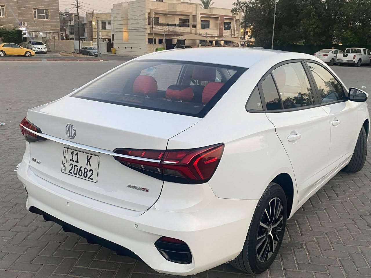 للبيع او مراوس بموديل اقل...
MG 5 Plus موديل2026

استلام من الوكاله

لون أبيض  🤍

مرقم بغداد 

المحرك 1500 تنفس طبيعي

تبريد قطعتين خلفي +امامي

مثبت سرعه 

اوتو هولد

انارة ترحيب

بصمة تشغيل وبصمة ابواب(سائق)

شاشة وسطية جبيرة 

شاشه ابل كار بلي واندرويد

اشاير بالمري

حساس ضغط الاطارات

حساسات خلفية

تحكم ستيرن 

هاند بريك بصمة 

السياره مغلفه دعاميات فابلون ودوشمه جلد اصلي 

السياره ماشيه 16 وقابل للزياده

السعر 119 وبيها مجال

ملاحظه سياره تمشي بانزين عادي
***********
