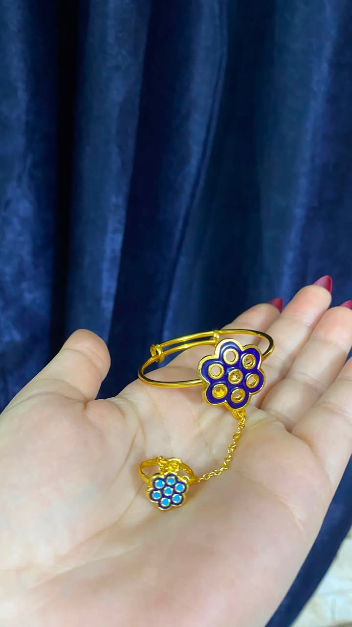 كل القطع داخل المنشور على الفين دينار اصليا مطليات متوفر توصيل كافه محافظات العراق والفحص امام المندوب


**إذا كنت صاحب هذا الإعلان وتريد حذفه لأي سبب، رجاءا أرسل رسالة إلى الدعم الفني**