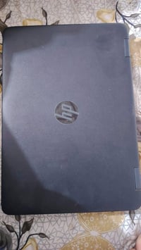لابتوب HP • ٢٥٦SSD • كسر بالطرف