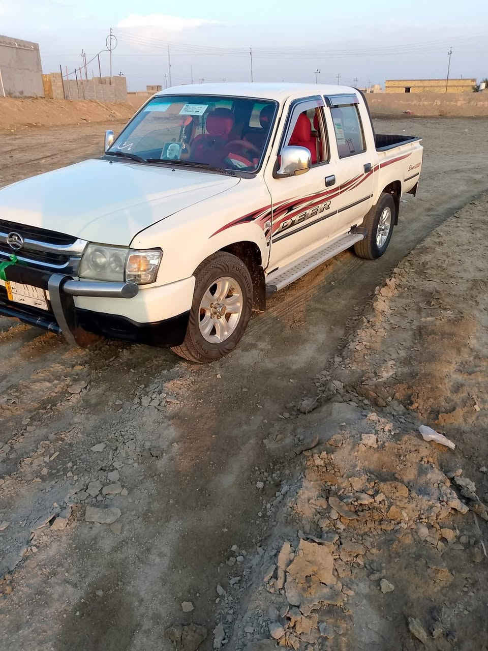 دير موديل ٢٠١٠ حلوه ونضيفه السياره كير وكسن ومكينه وشاصي مكفولات بيه تعمير بيبان الربع ومصبوغه للجماليه صبغ عام السنويه ٢٨ ومداور ثاني يوم ومصفره غرمات  المكان ناصريه  السعر ٤٧بيه مجال الفجر ***********
