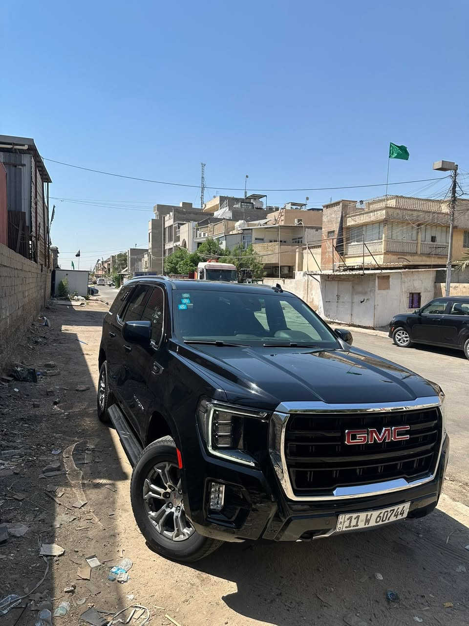 السلام عليكم
يوكن جمسي للبيع فقط 

المديل 2023

ماشيه 27فقط 

مواصفاته SlE

السياره مغلفه PPf

السعر 475 ورقه 

مكفوله كفاله عامه و مكفوله من الدبل كود 
للاستفسار ***********
