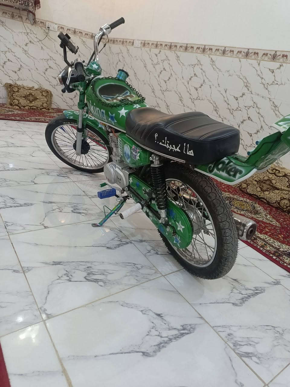 للبيع دراجه كلشي بيه مزود شوفت عينك مكينه BM مامفتوحه+ شاصي كلك طالعه لشارع شي قليل  متوازي عله بيعته شراي يجي خاص  ولي مايعرف أسعار الغراض لا يدوخني


**إذا كنت صاحب هذا الإعلان وتريد حذفه لأي سبب، رجاءا أرسل رسالة إلى الدعم الفني**