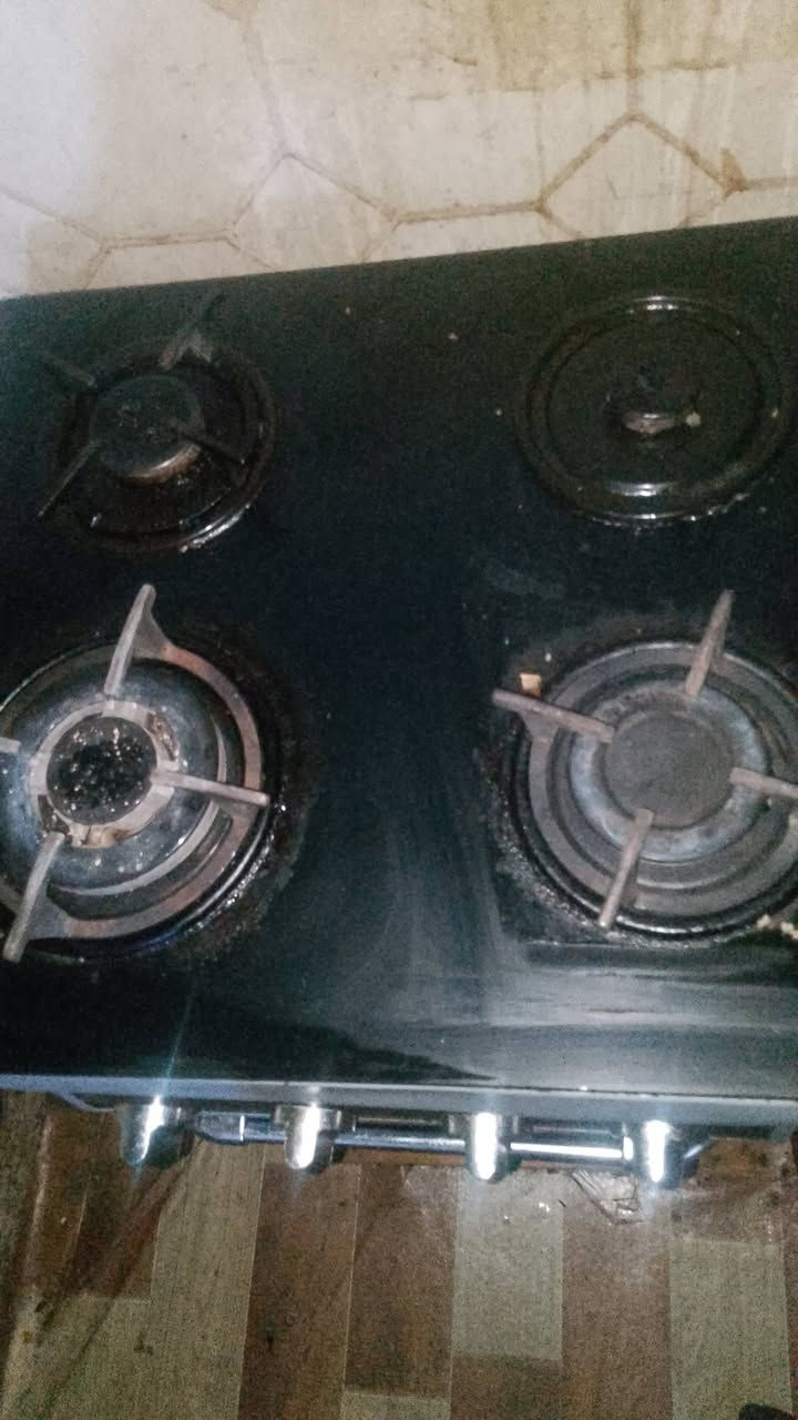 ***********.   السعر 50
