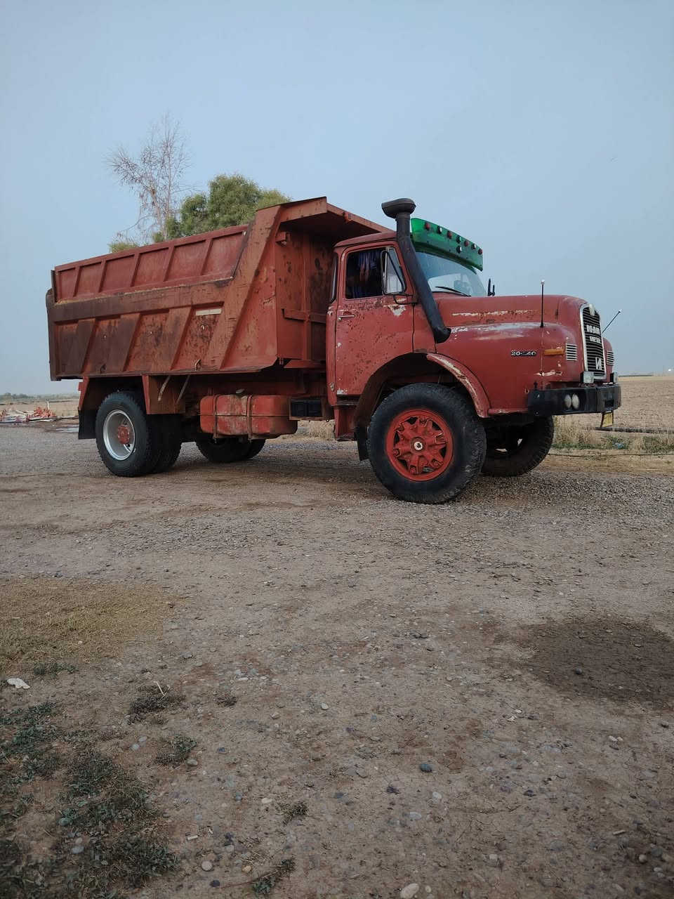 السلام عليكم قلاب للبيع السعر 115 وبيهه مجال كير محرك اكسن كلو بل شرط ***********
