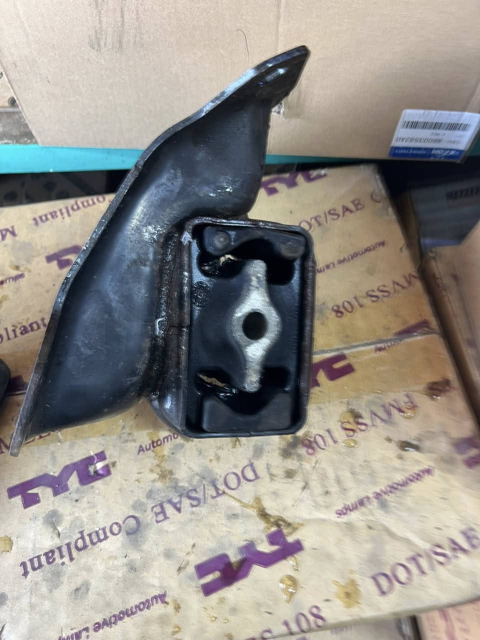 توجد ادوات ليبرتي محلات الاندلس ساحه الطيران *********** ادوات صدر وكشر
