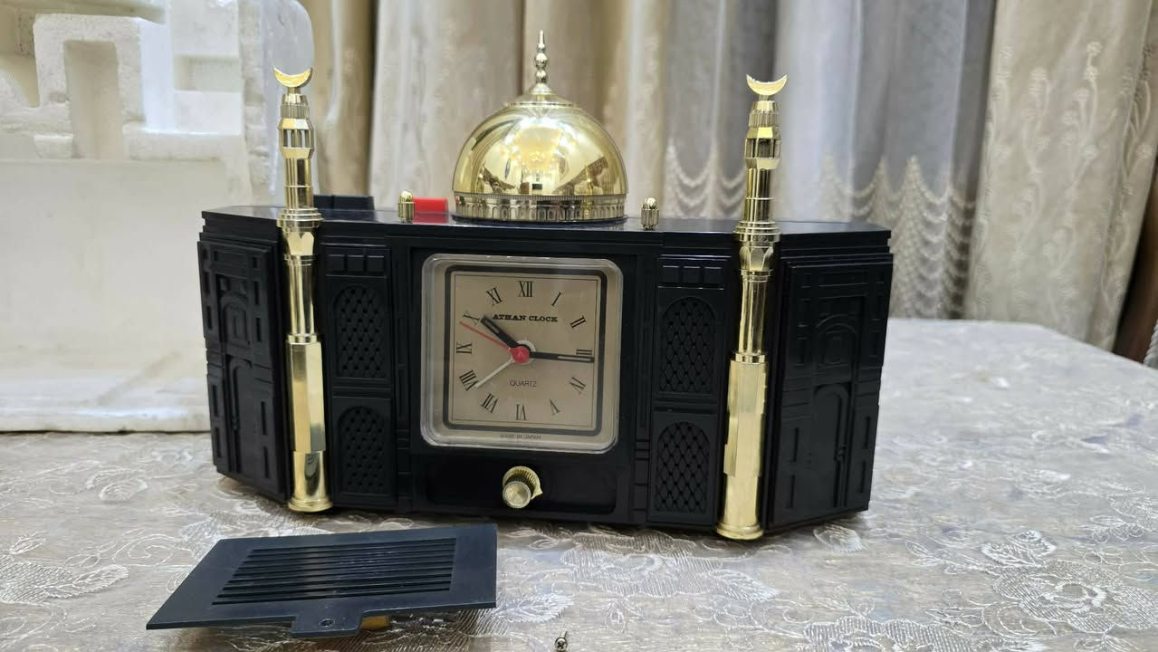 ساعه ياباني
ام أذان 
غير مستخدمه 
للاستفسار مراسله الصفحه 
او الاتصال ***********
