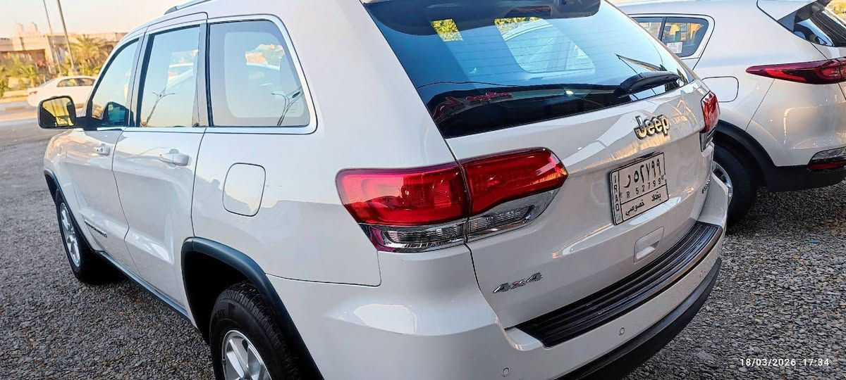 السلام عليكم معرض الماجد يرحب بكم و رمضان كريم عليكم 
جيب لاريدو 2019 امريكي مرقم بغداد 😍 
صور الحادث فقط بنيد و مرفقة بالصور 
المواصفات 
بصمة 
تشغيل عن بعد 
محرك 6 سلندر 3600 
رادار جانبي وخلفي 
شاشة لمس
كشن كهرباء وتدفئة بالكشن
هيتر بالستيرن 
مودات قيادة 
شاشة ديجتل
تحكم ستيرن فول ومثبت سرعة 
تبريد خلفي 
حساسات خلفية 
جنطة كهرباء 
باقي المواصفات واضحة بالصور 
السيارة جاهزة جدااا وما ببها اي نقص 
للكزيد التواصل مع الرقم ***********
او زيارة معرضنا الكائن في الناصرية شارع يا حسين قرب كريم حسون لفحص السيارات
