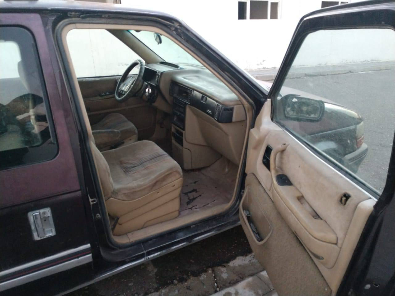 سلام عليكم سياره دوج موديل 91 سنويه كارتونيه بدون راعي اتكفل عشائر وسرقه السياره ضارب عقل وجبتلهه واحد بس شيدو تنمر طبيعي هسه بس علئ الثالث تمشي السعر 10اوراق وبيهه مجال قليل الحسينيه الراشديه ملاحضه كير ومحرك كالوبر ***********
