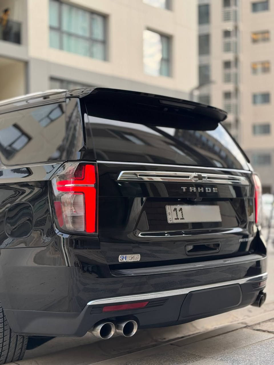 السلام اخوان للبيع فقط
السعر بلاش 495 وبيها مجال للشراي

تاهو  بريمر خليجي وكالة المنصور  (موديل 2022)

كفاله عامة من الصبغ والتبديل والبارد. 
بيها فقط تكحيل كارت يم الرقم الخلفي

كير محرك مكفولات لا فتح ولا تبديل ولا كلشي

فول مواصفات 
جكات
عينة دجتل
علامة ضوء القمر
محرك 5300 المرغوب 
ماشيه 80m الف
مواصفات البريمر 
/ بانوراما /داتاشو/٥ كامرات /كشنات حار بارد/ثلاجه/جنطه شفط وكهرباء/رادار امامي /نقط عمياء جانبي /فور ويل /سياره بحاله الوكاله جديده 

مكان سياره بغداد حي الحسين

ورقم بغداد باسمي 

للاستفسار ***********
