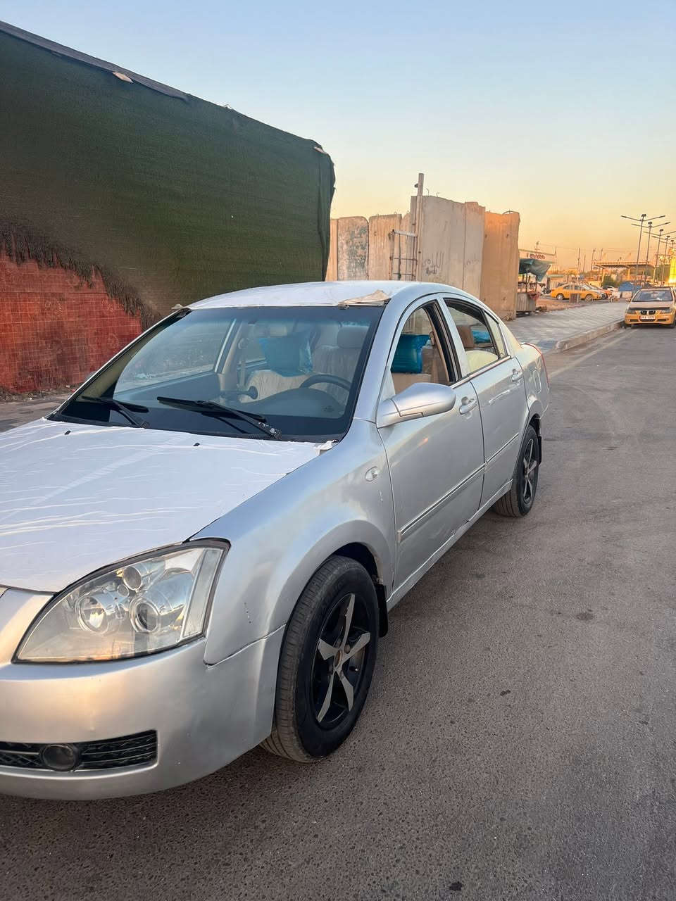 شيري A5 محرك وكير ياباني كامري المرغوب تخم تاير وباتري ياهن هم جدد درجه اولى من درايمات من كهربائيات الكيجات كلها شغاله كانما بلادي رقم بغداد مشروع وطني شرط التحويل 
ماطول عليكم بيها صبغات داير ماداير بيها جراد السياره سعرها 45 مكان السياره مدينه الصدر ***********
