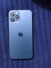 آيفون ١٢ برو ماكس • ٢٥٦ • نظيف ٩٥/١٠٠