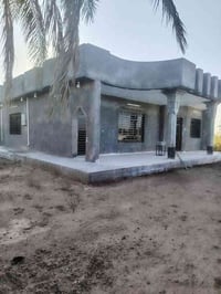 للبيع دونم ملك صرف مع بيت كامل غير مسكون ( زيرو )  في بغداد تاجي شاطئ ...