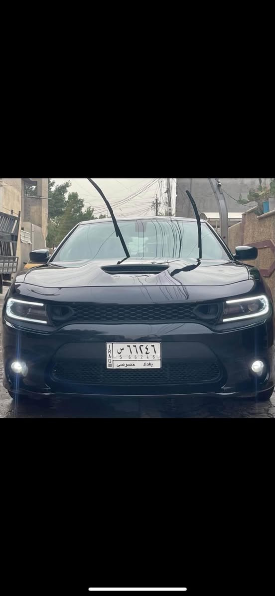 السلام عليكم
دودج جارجر 2021 GT للبيع
مكينه ٦ سلندر ٣٦٠٠ 
رقم بغداد بأسمي 
مواصفات ال GT المعروفه 
شاشة كبيرة 
كشن كهرباء 
تشغيل عن بعد
كشنات حضن
سبورت 
سوبر تراك باك 
ويل 20 البلادي
ماشيه 56
حادثها جاملغ وبنيد 
مابيها اي نقص السيارة بلاديه مملعوب بيها نهائياً 
عارضها ب 210 وبيها مجال 
المكان بغداد شارع فلسطين 
هذا رقمي ***********
