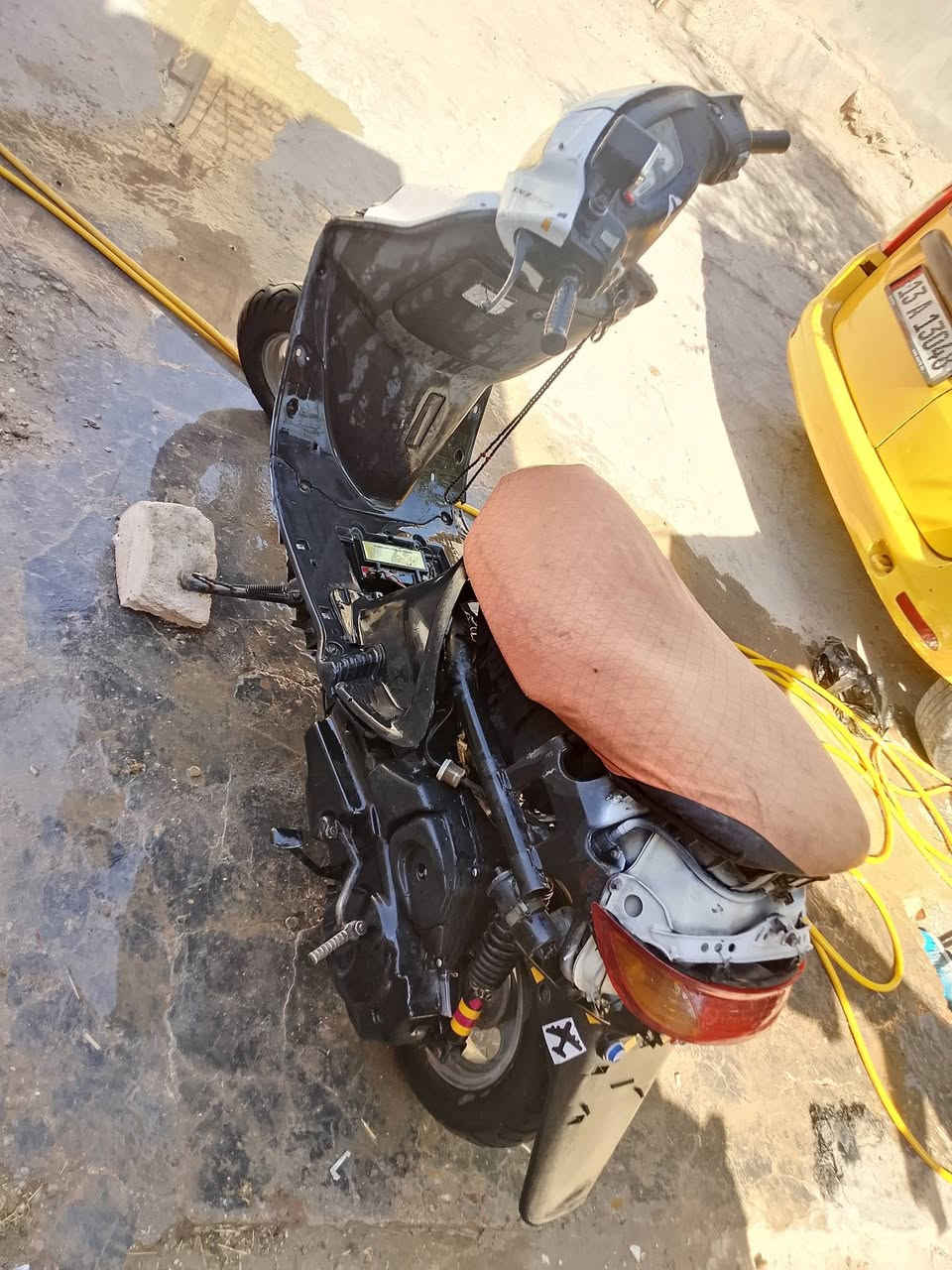 سلام عليكم دراجه فراشه البيع تجفيت جديد شلعه ومعدل فول بدوت كفرات عوزه ترتيب بل كهربيات السعر 300وبيهه مجال مكن نجف مشخاب هذه رقمي ***********
