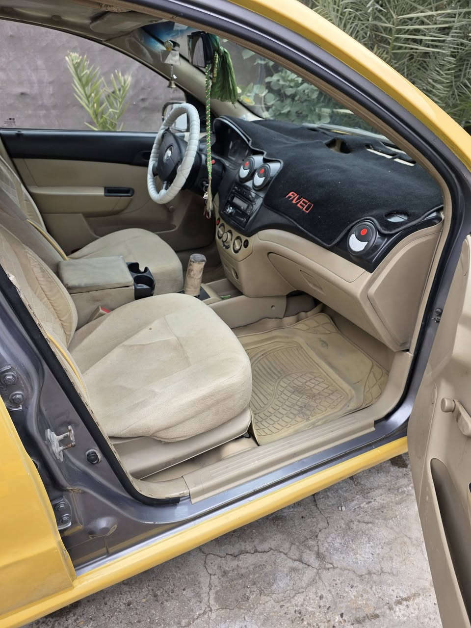 افيو خليجي رقم بغداد نكليزي موديل 2011 السياره جديده مال جناي مكفوله من الضربه من  محرك جديد كير اوتوماتيك  جديد حداديه جديده دخل جديد مصفره هيه غرامات السنويه جديده
العنون بابل مركز 

السعر 64 

ابو محمد***********
