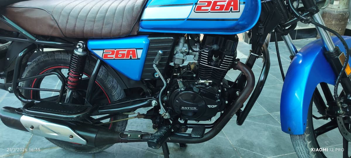 دراجه دايون موديل 22 كامله مكمله رقم انكليزي وبسمي سعرها مليون و950 وبيها مجال بسيط مكاني تقاطع الساده 
اتصال ***********
