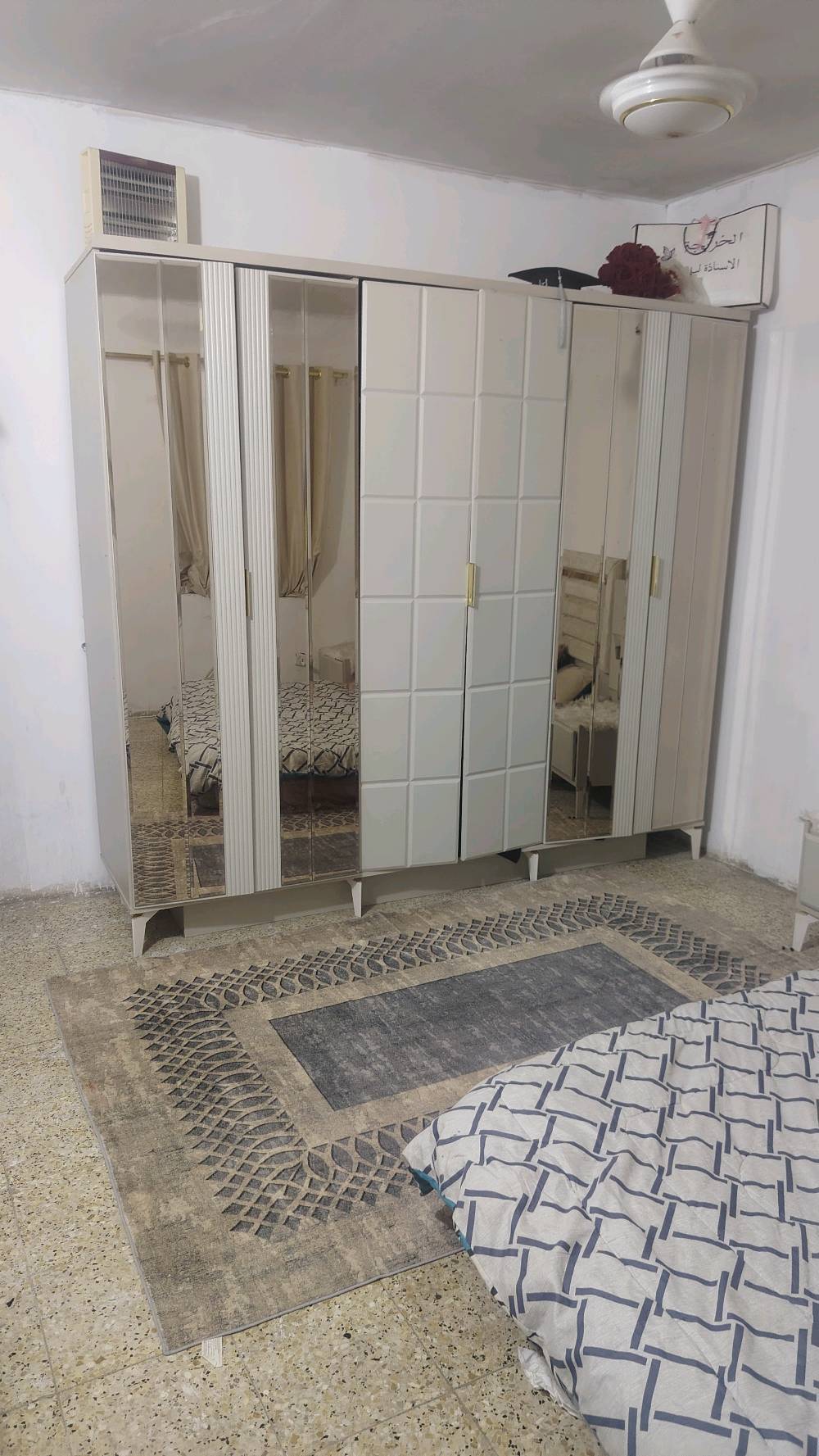 السلام عليكم غرفتين نوم للبيع + ثلاجه تجميد وشرط الفحص سعرهن قفل شلع ٧٥٠ الف مكان بغداد الراشديه سبعه نيسان للتواصل
***********
***********