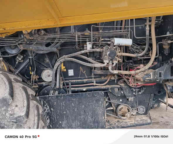 للبيع حاصدة زراعية 🌾
حالة كلش نظيفة وما بيها أي ملاحظة

النوع: (NewHollandت-نيو هولند) 
الموديل: (2017)
الساعه:(3400h) 
الحاصدة مكفوله كفاله عامه ع وضع الشركه 
كير +مكينه كفاله ع وضع الشركه 

✔️ شغّالة 100%
✔️ استعمال خفيف
م/بدون غسل لان الحاصده ماتنغسل
السعر: (نقد وترهم نص المبلغ والباقي بضمان) 
الموقع: (الناصريه قضاء الدوايه )
للاتصال والاستفسار: (***********)
