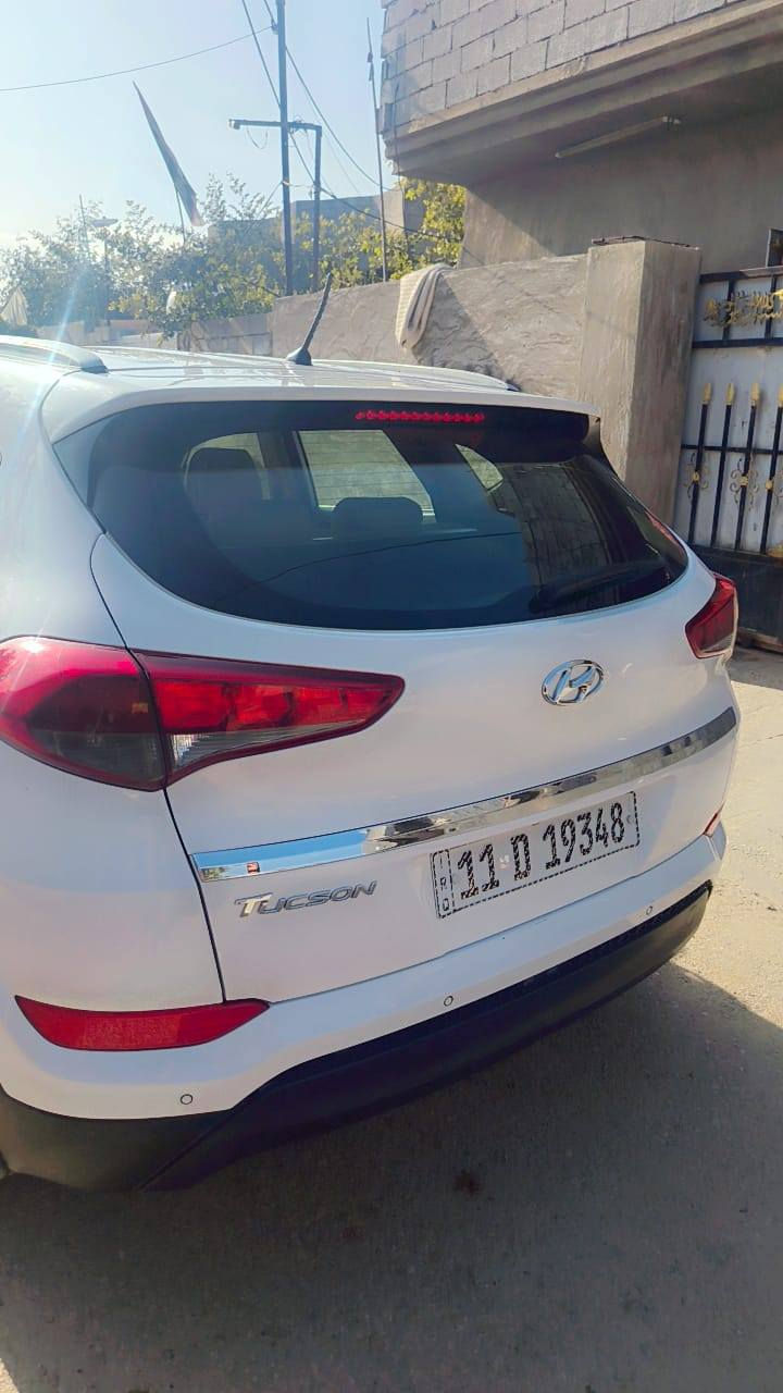 السلام عليكم توسان للبيع مديل 17مكينه كير كهرباء حداديه كلها كامله مناقصها شي شركه الكاصد خمس عدسات مري شفط قطعتين تبريد 
مكانها ديالى خالص اي استفسار اتصل مكلف بلنشر رقم صاحب السياره *********** بلاد, صلاح الدين
