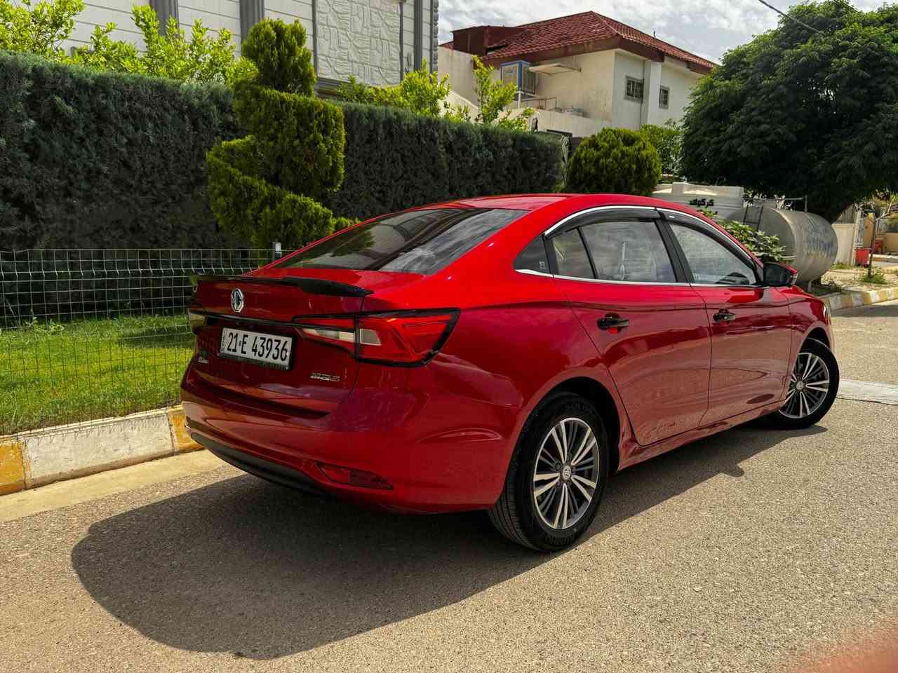 🚗 سياره للبيع نوع ( MG 5 )فول كامل
📅 الموديل: 2024
🔋 القوة: حوالي 112–113 حصان
🔄 ناقل الحركة: أوتوماتيك CVT
⛽ اقتصادية بالوقود
🪑 المقاعد: 5 ركاب
📏 شاشة معلومات وترفيه + كاميرا خلفية / 360 (حسب الفئة)
🔑 تشغيل بصمة + دخول ذكي
🌡️ تكييف ديجيتال
🛞 جنوط ألمنيوم 16 إنج
🛡️ أنظمة أمان:
* ABS
* ESP
* EBD
* حساسات
* فتحة سقف
* مثبت سرعة
* شاشة عدادات رقمية
‎* ماشيه 14.300KM
عنوان / كركوك *********** كركوك, العراق
