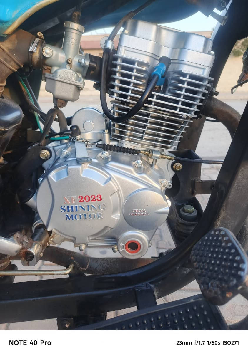 ***********
***********محرك للبيع أربع براغي محرك ما مفتوح
