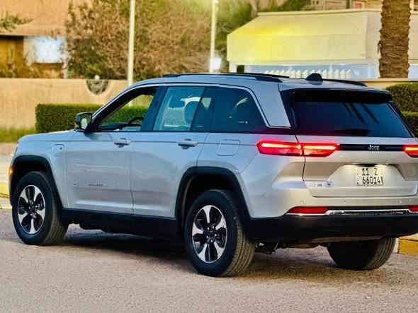 جيب هايبرد 2024 لمتد بلگ إن 4xe

(  بانزين هايبرد كهرباء )

السعر : 268 $ وبيه مجاااال 

اتصاااال : ***********

وارد امريكي بدون دواخل بدون ايرباك صور حادث مرفوقه 

رقم بغداد بإسمي تحويل مباشر 

عداد المسافات : زيرو 10 الف 

المواصفا ت:- Vip  1/1

محرك 2000 تيربو

تشغيل عن بعد 

بصمه ابواب وتشغيل 

سقف بانوراما 

مقاعد جلد 

سماعات alpine

رادار امامي 

خزن ميموري 

كير ماوس 

كشنات تدفئه وكهرباء 

كامرة خلفية

درايف مود 3 وضعيات قيادة

جنطة كهرباء 

حساسات مري 

لد امامي خلفي 

حساسات خلفيه

نظام منحدرات 

وبعد بيها موصفات

بغداد
